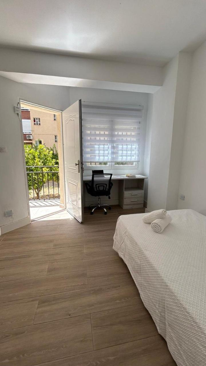 Piso Compartido Delyrent Acosta Hostel Jaén Exterior photo